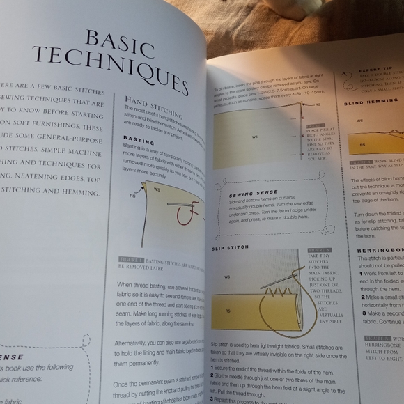 BOOK The Sewing Bible - Curtains - Picture 11 of 16